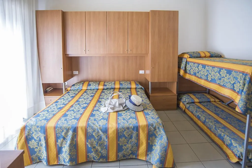 Pensione Villa Joli Τζεσόλο Λίντο 2*,  Ιταλία